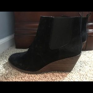 Lucky Brand booties